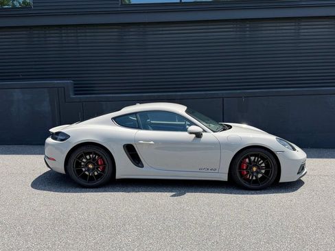 Certified 2024 Porsche 718 Cayman GTS RWD image 11