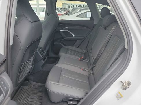 Certified 2025 Audi Q5 Premium Plus w/ Premium Plus AWD/4WD image 18