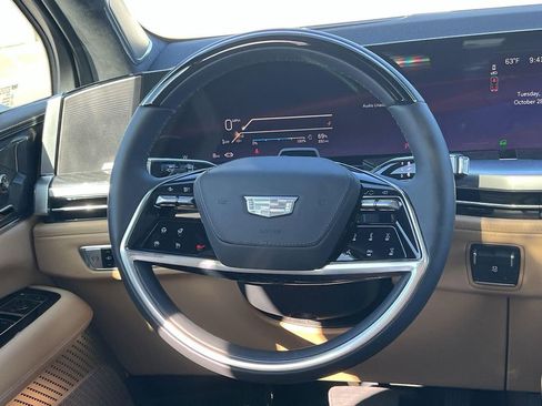 New 2025 Cadillac Escalade IQ Luxury 2 image 12