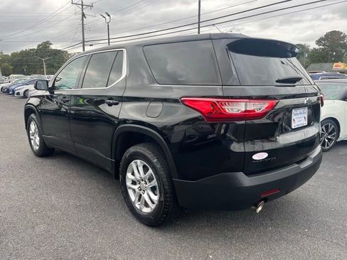 Used 2019 Chevrolet Traverse LS w/ LPO, Blackout Package image 8
