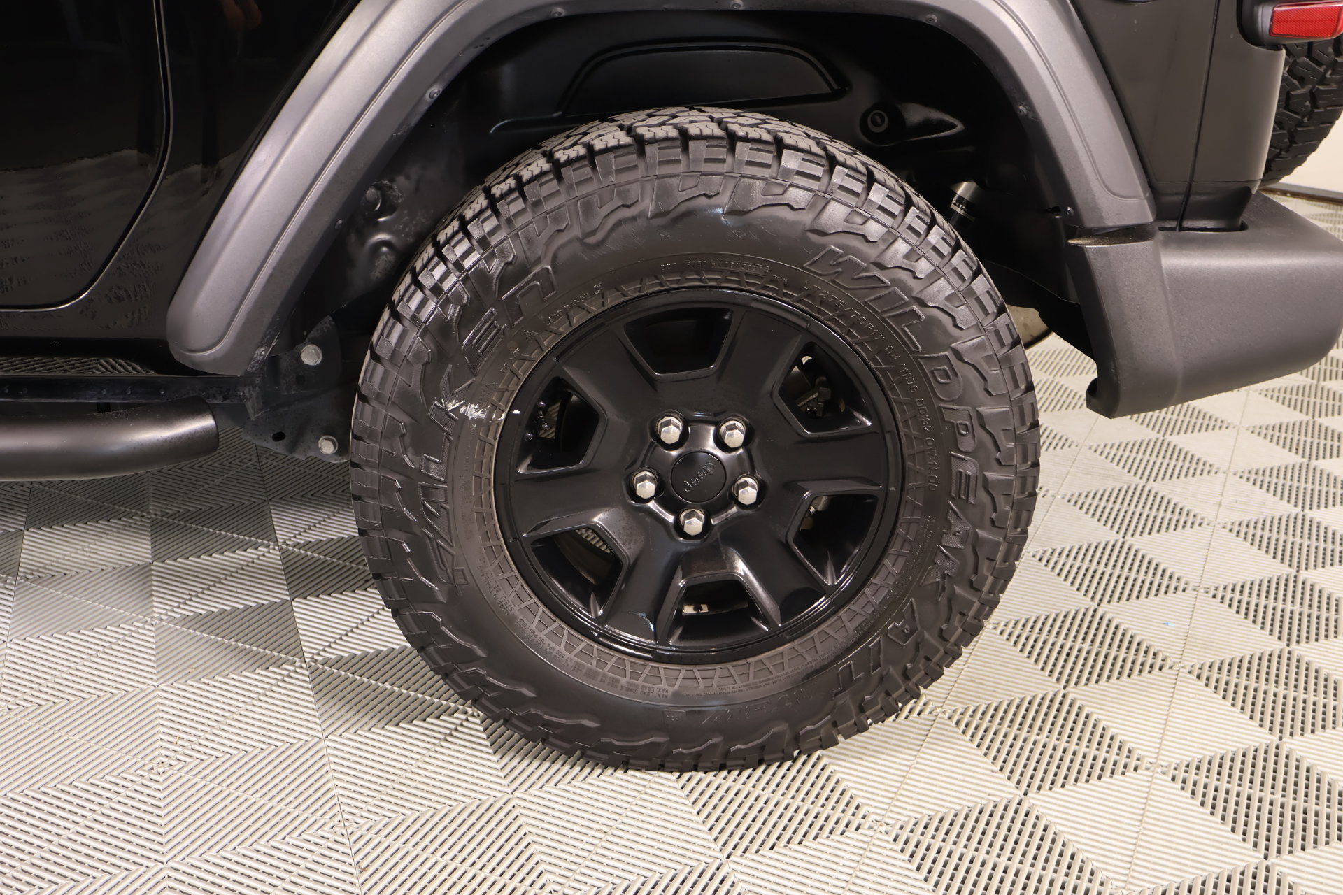 Used 2020 Jeep Wrangler Sport AWD/4WD image 16