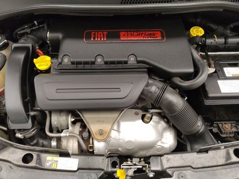 Used 2018 FIAT 500 Pop w/ Urbana Appearance Package FWD image 30