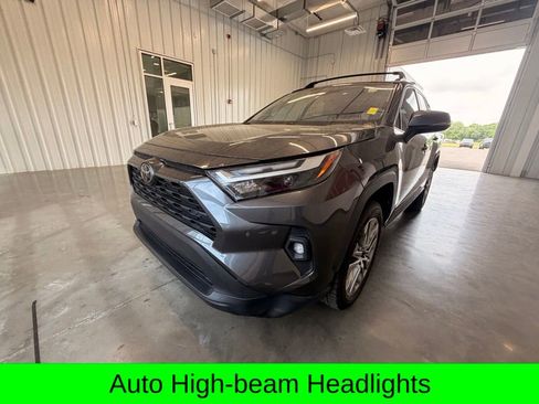 Used 2023 Toyota RAV4 XLE Premium FWD image 10