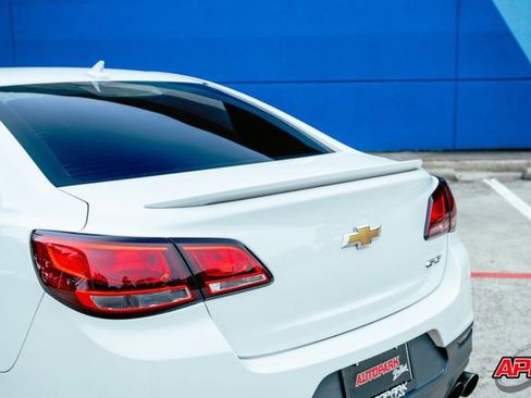 Used 2014 Chevrolet SS RWD image 33