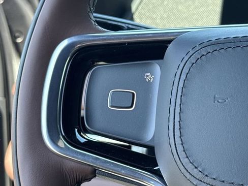 New 2026 Lincoln Navigator Reserve AWD/4WD image 39