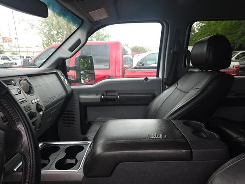 Used 2016 Ford F350 XLT w/ XLT Value Package AWD/4WD image 5