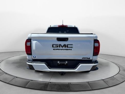 Used 2024 GMC Canyon AT4 AWD/4WD image 6