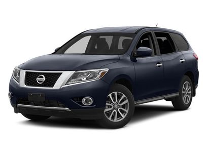 Used 2014 Nissan Pathfinder SV