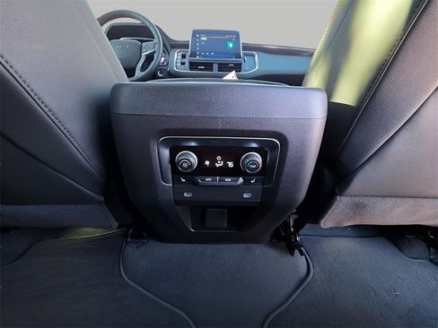 Used 2024 Chevrolet Tahoe RST w/ Luxury Package image 13