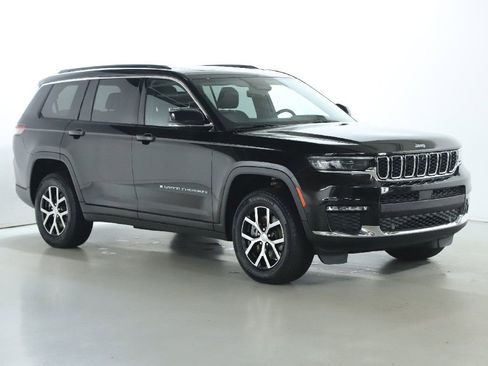 Used 2024 Jeep Grand Cherokee L Limited w/ Luxury Tech Group II image 9