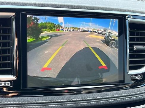 New 2026 Chrysler Pacifica Select image 29