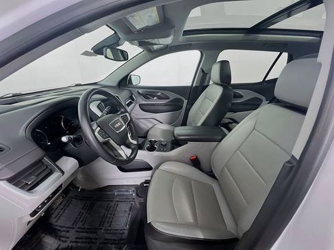 Certified 2022 GMC Terrain SLT w/ Infotainment Package II image 21