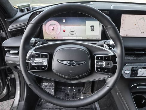 Used 2025 Genesis G90 3.5T image 26