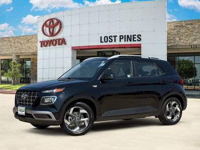 Used 2025 Hyundai Venue SEL
