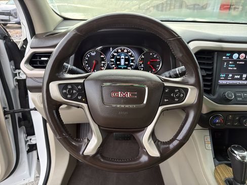 Used 2019 GMC Acadia Denali w/ Technology Package image 26