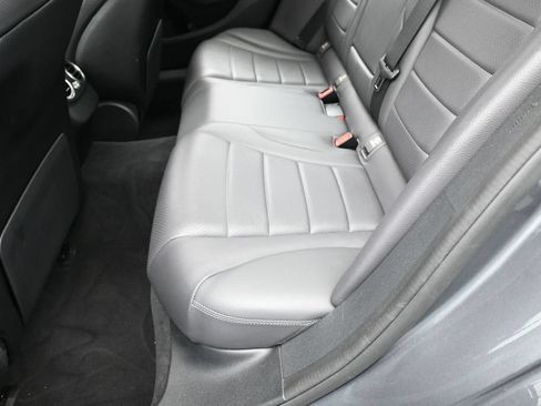 Used 2019 Mercedes-Benz C 300 Sedan image 31