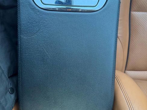 Used 2016 Jaguar XJ R-Sport image 34