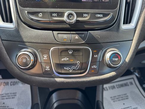 Used 2023 Chevrolet Malibu LS image 30