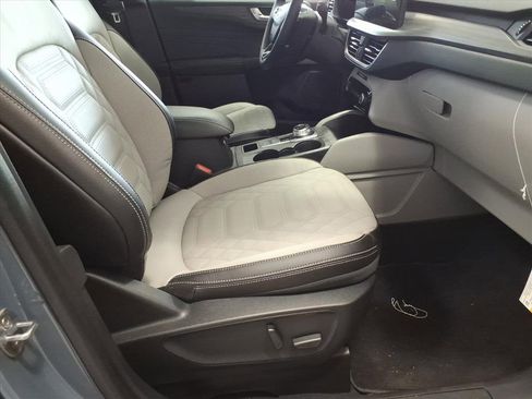 New 2024 Ford Escape SE w/ PHEV Premium Package image 8