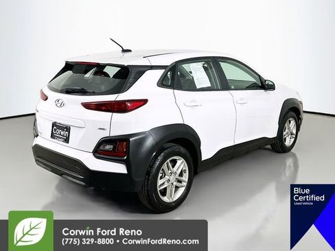 Used 2021 Hyundai Kona SE image 9