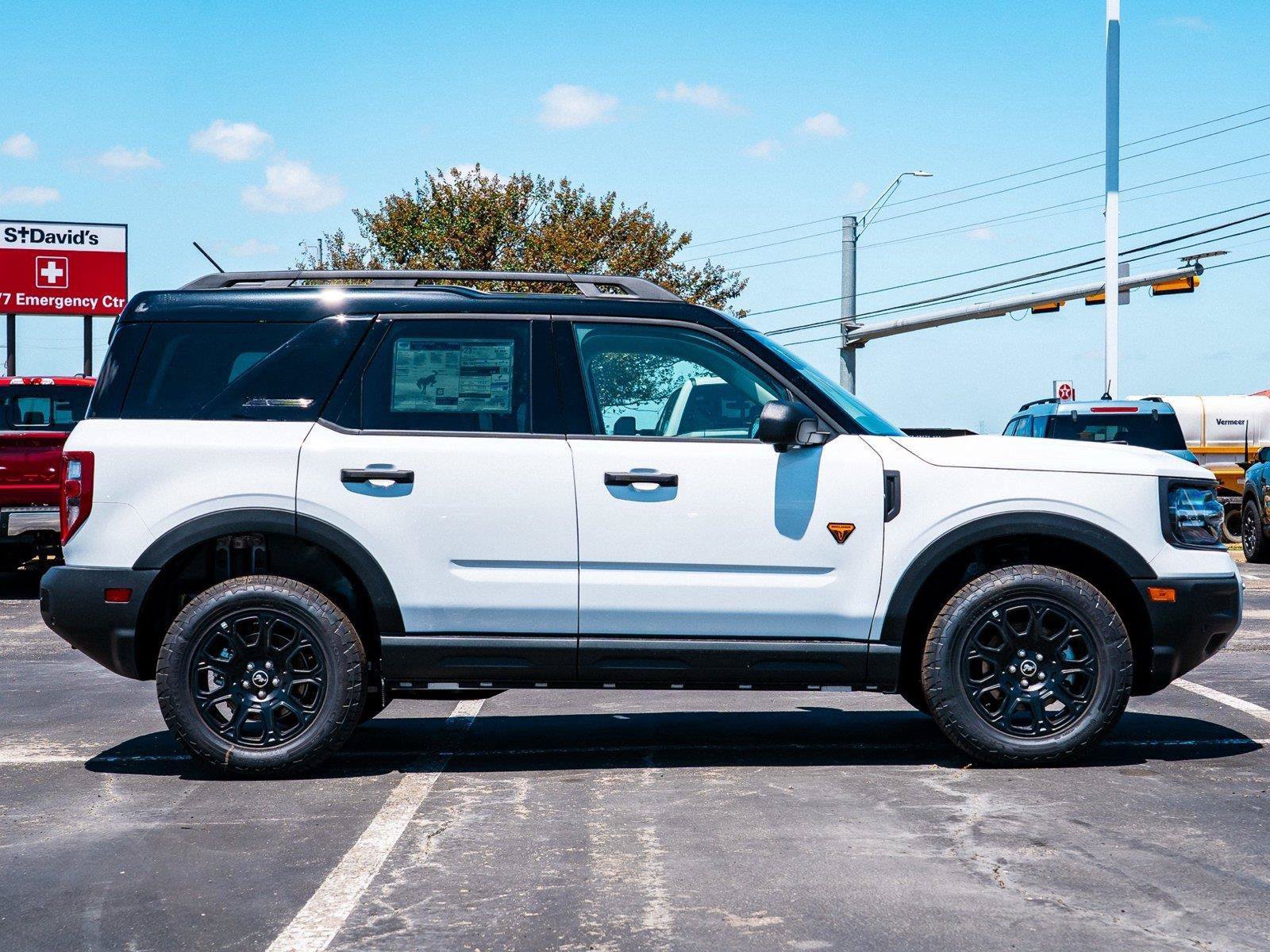 New 2026 Ford Bronco Sport Badlands AWD/4WD image 3