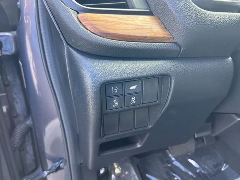 Used 2021 Honda CR-V Touring image 39