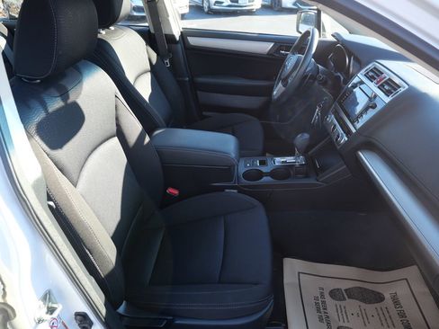 Used 2017 Subaru Legacy 2.5i Premium w/ Moonroof Package image 17