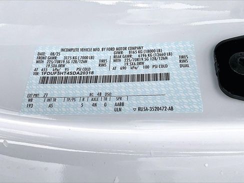 New 2025 Ford F550 4x4 Regular Cab Super Duty w/ XL Chrome Package image 8