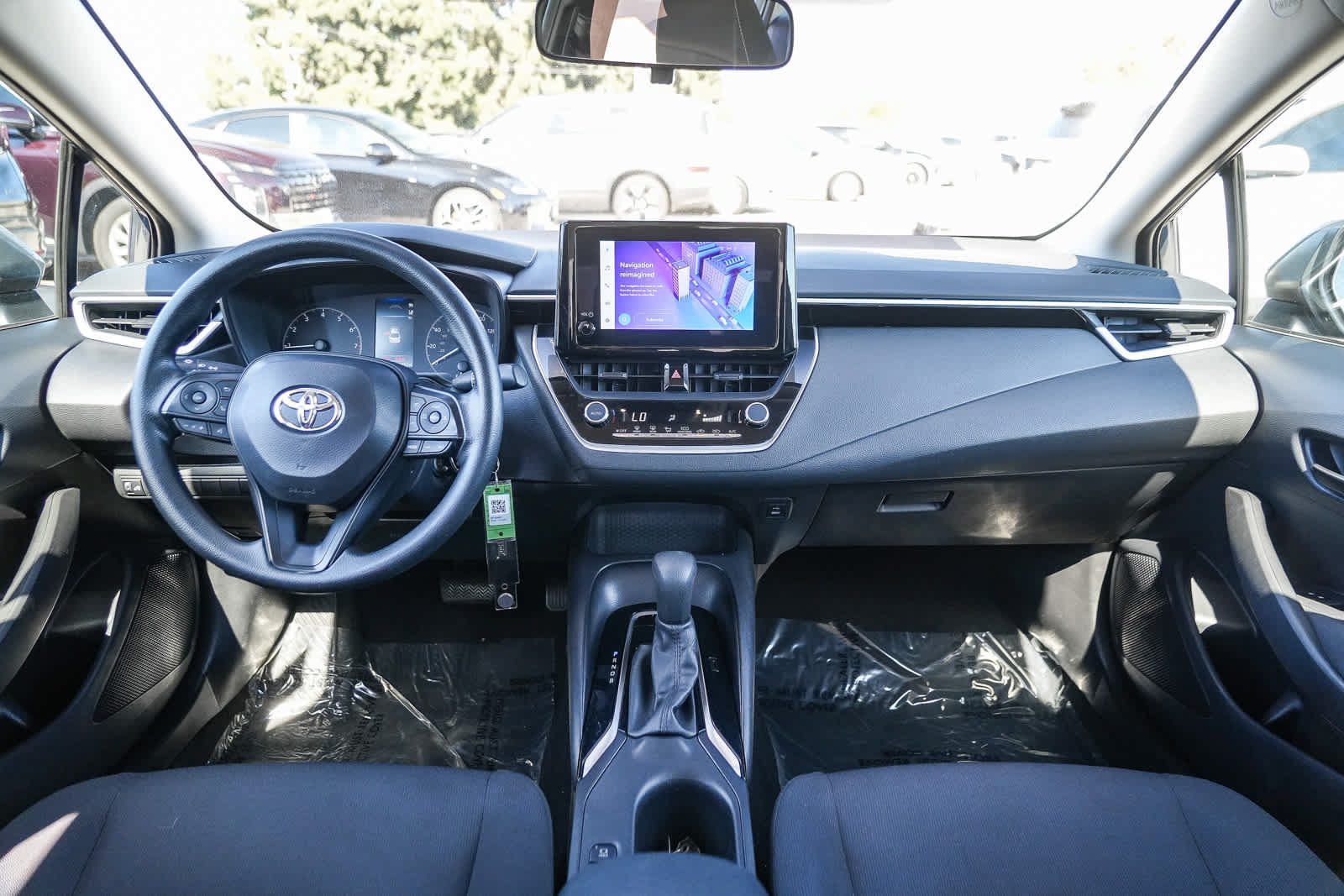 Used 2024 Toyota Corolla LE FWD image 12