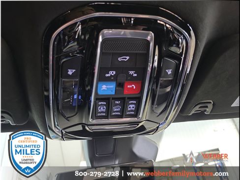 Used 2023 Jeep Grand Wagoneer Series III w/ Rear Seat Video Group 1 AWD/4WD image 47