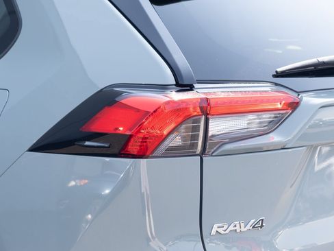 Used 2023 Toyota RAV4 XLE w/ Convenience Package AWD/4WD image 27