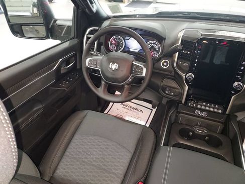 New 2026 RAM 2500 Big Horn AWD/4WD image 15