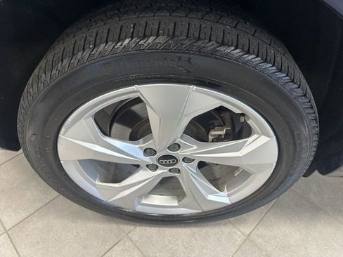 Used 2023 Audi Q5 2.0T Premium Plus image 29