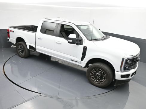 Used 2024 Ford F250 XL w/ STX Appearance Package image 30