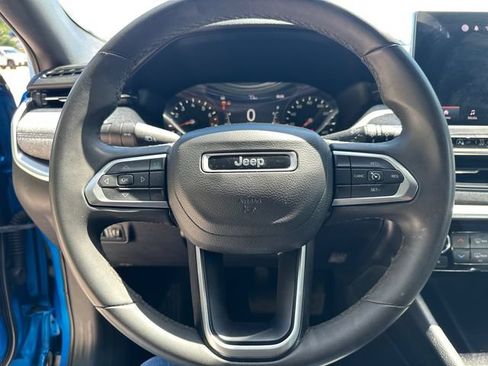Used 2024 Jeep Compass Latitude AWD/4WD image 27