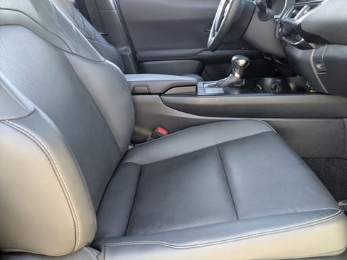 Used 2024 Lexus UX 250h F Sport image 18