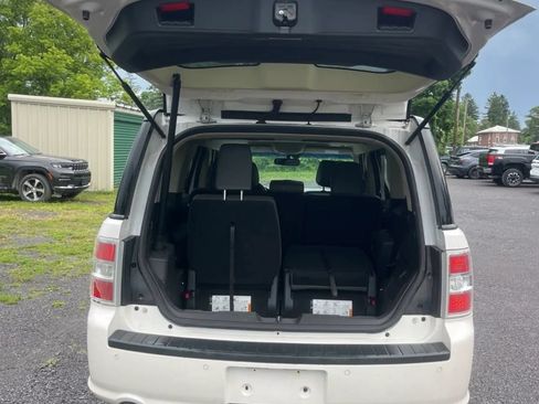 Used 2017 Ford Flex Limited w/ Limited Appearance Package AWD/4WD image 8