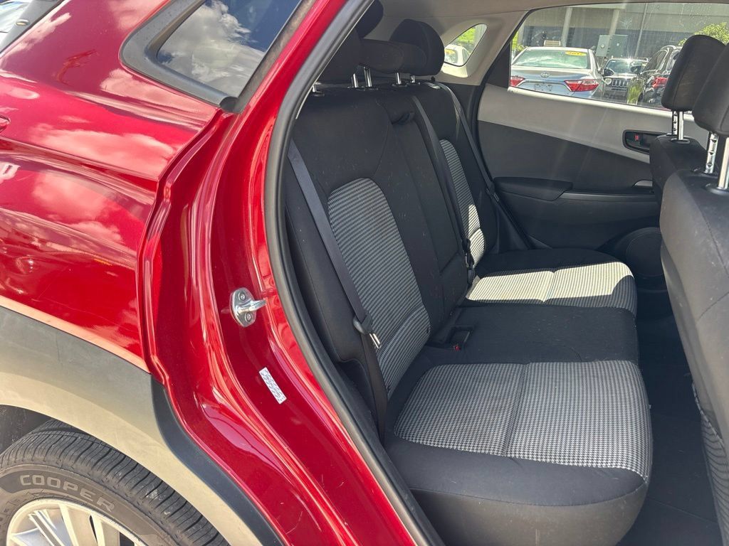 Used 2020 Hyundai Kona SEL AWD/4WD image 16