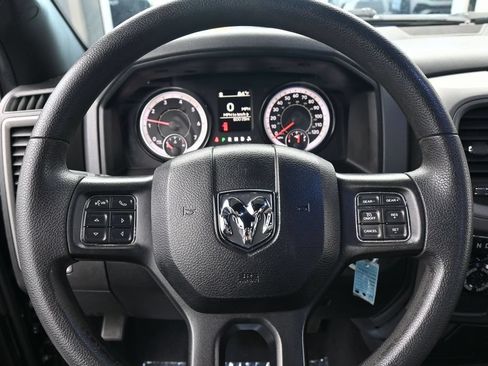 Used 2018 RAM 1500 Express w/ Black Ram 1500 Express Group RWD image 14
