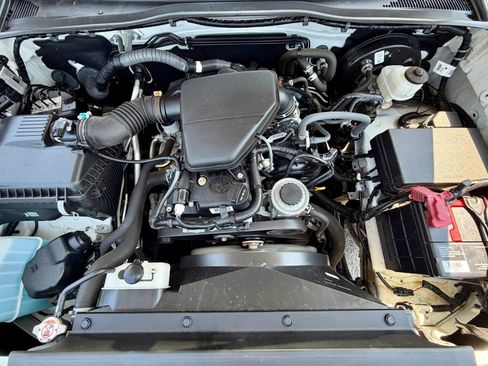 Used 2020 Toyota Tacoma SR RWD image 18