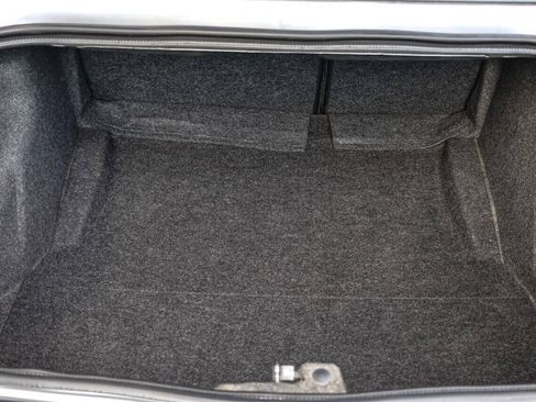 Used 2013 Dodge Challenger R/T Plus RWD image 26