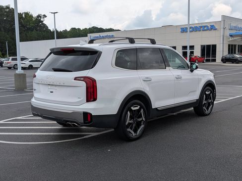 Used 2025 Kia Telluride S AWD/4WD image 3