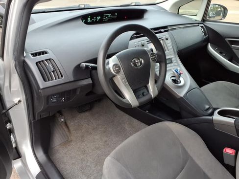 Used 2012 Toyota Prius Two FWD image 14