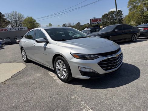 Used 2019 Chevrolet Malibu LT image 8