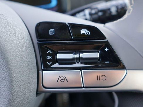 New 2026 Hyundai Elantra Sport image 13