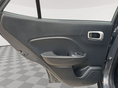 Certified 2023 Hyundai Venue SEL FWD image 20