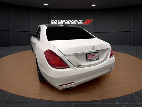Used 2015 Mercedes-Benz S 550 4MATIC Sedan image 6
