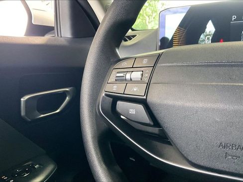 Used 2025 Kia K4 FWD image 8