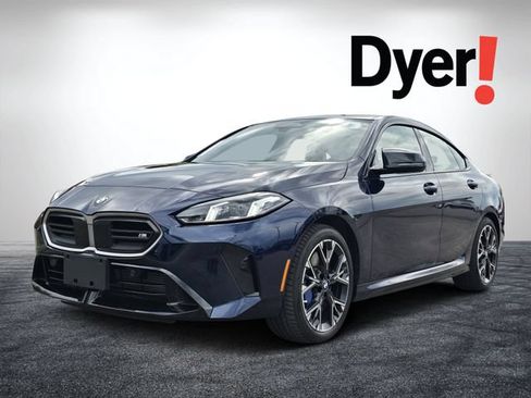 Used 2025 BMW M235i xDrive w/ Premium Package AWD/4WD image 8