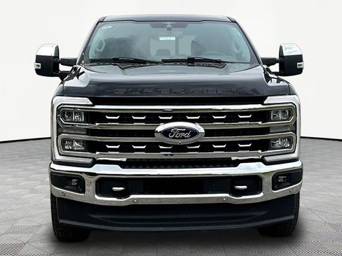 Used 2023 Ford F350 Lariat w/ Lariat Ultimate Package AWD/4WD image 2
